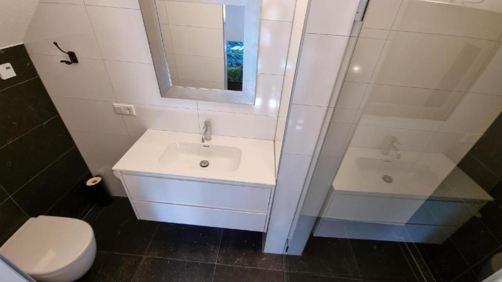 Westkapelle Comfortabele Strandkamer Aan De Kreek Экстерьер фото